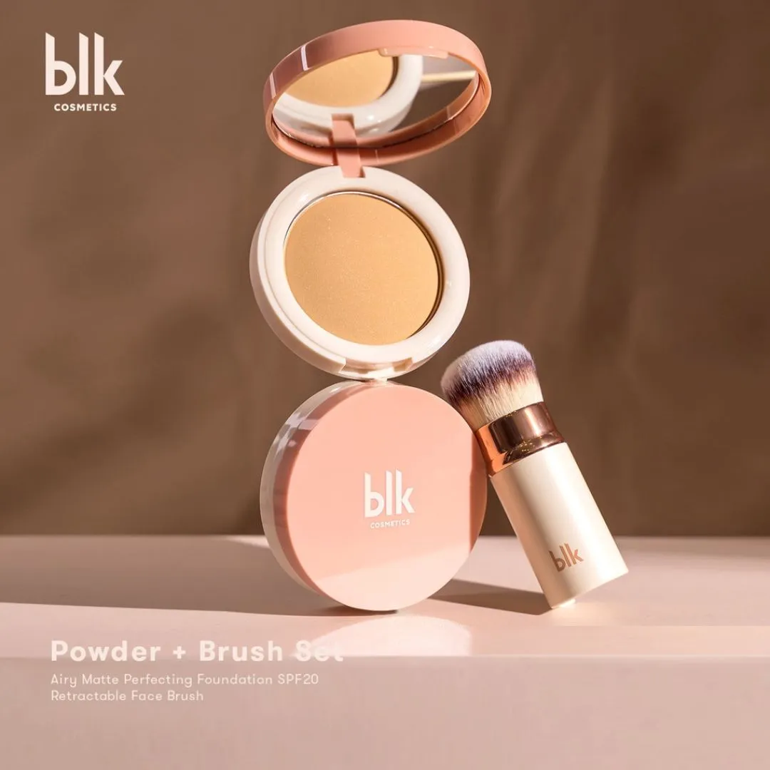 Airy Matte Perfecting Foundation SPF20 (Powder   Brush Set)